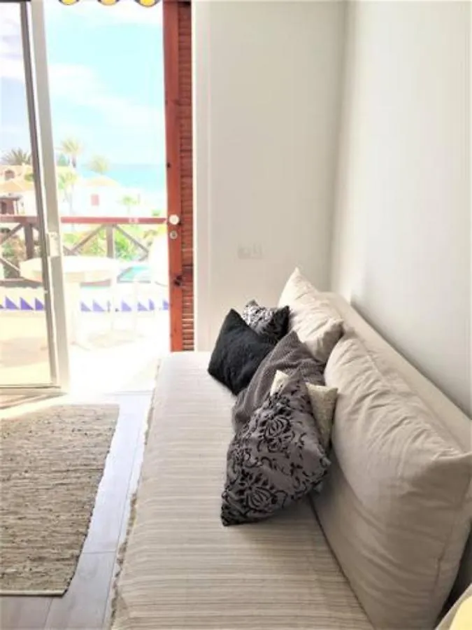Sunny Paradise Apartment Playa de las Américas 0*,  İspanya